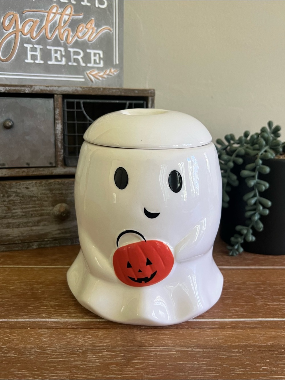New Halloween Ghost holding pumpkin jack o lantern Candy cookie Jar Canister